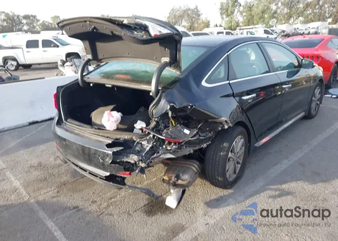 2017 Hyundai Sonata Limited z USA, uszkodzony, nr VIN 5NPE34AF5HH553555